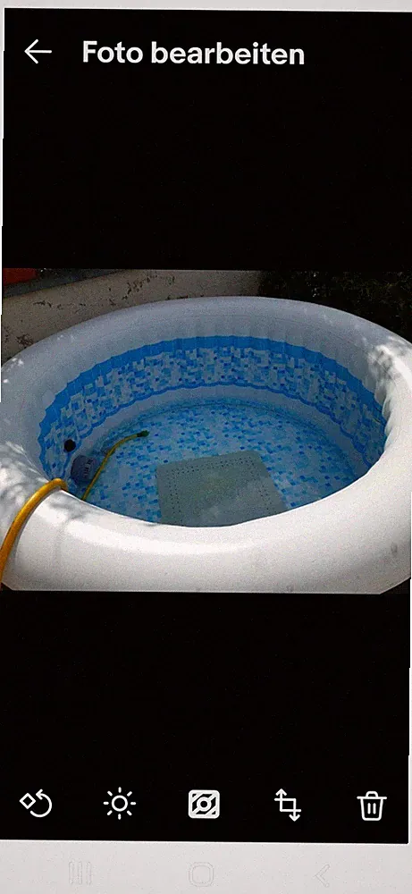Whirlpool Aufblasbar für 4 Personen gebraucht